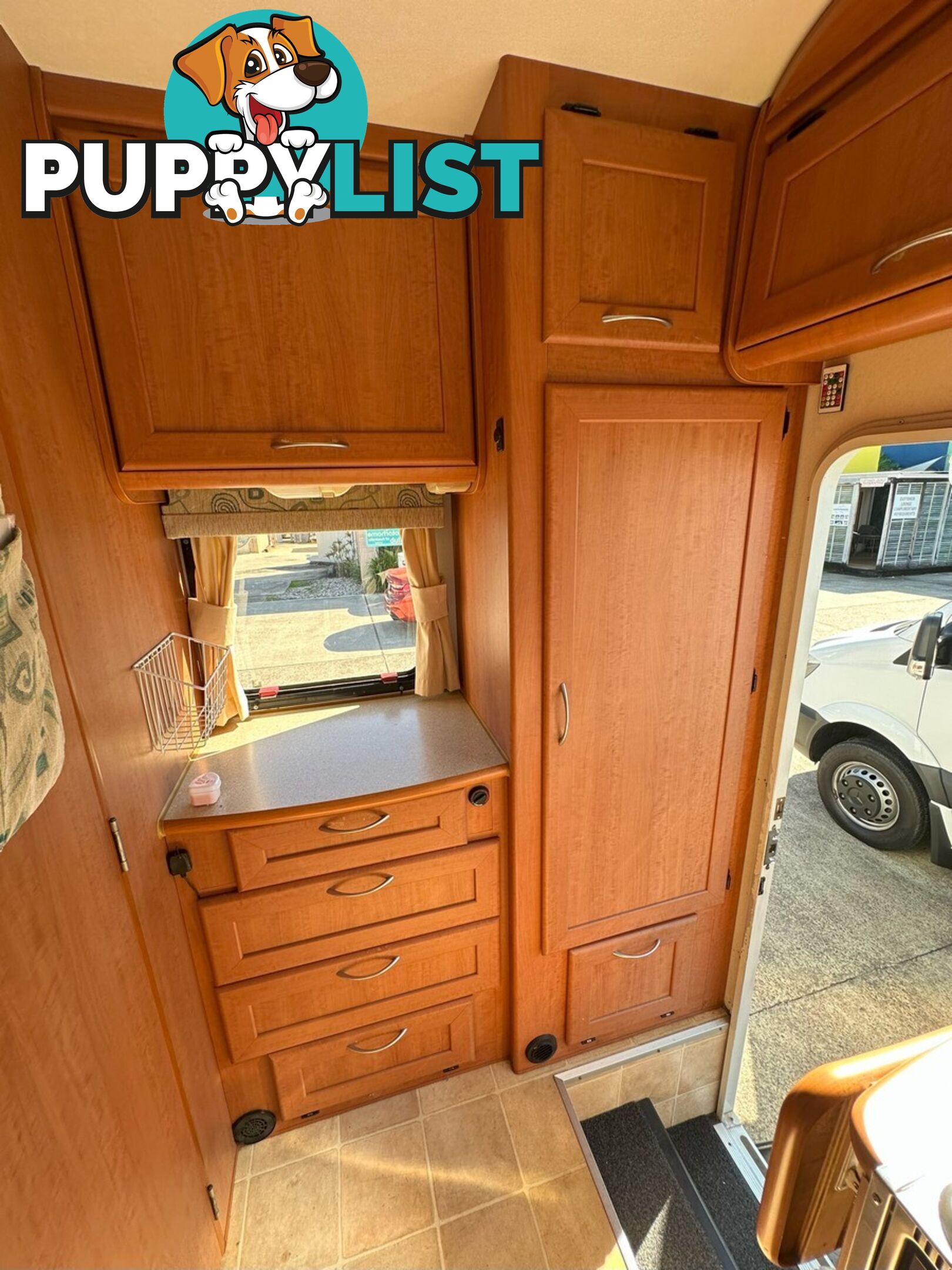 2006 WINNEBAGO Leisure Seeker