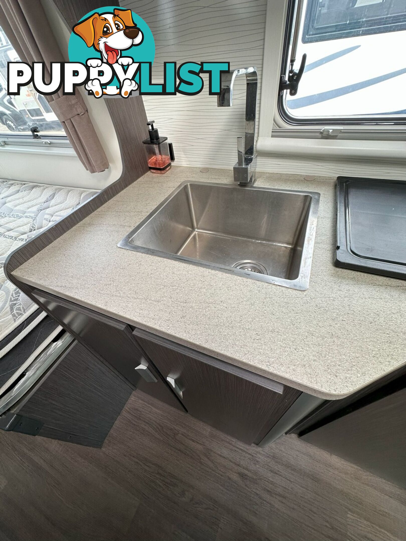 2018 Jayco Traveller 6 Berth Motorhome
