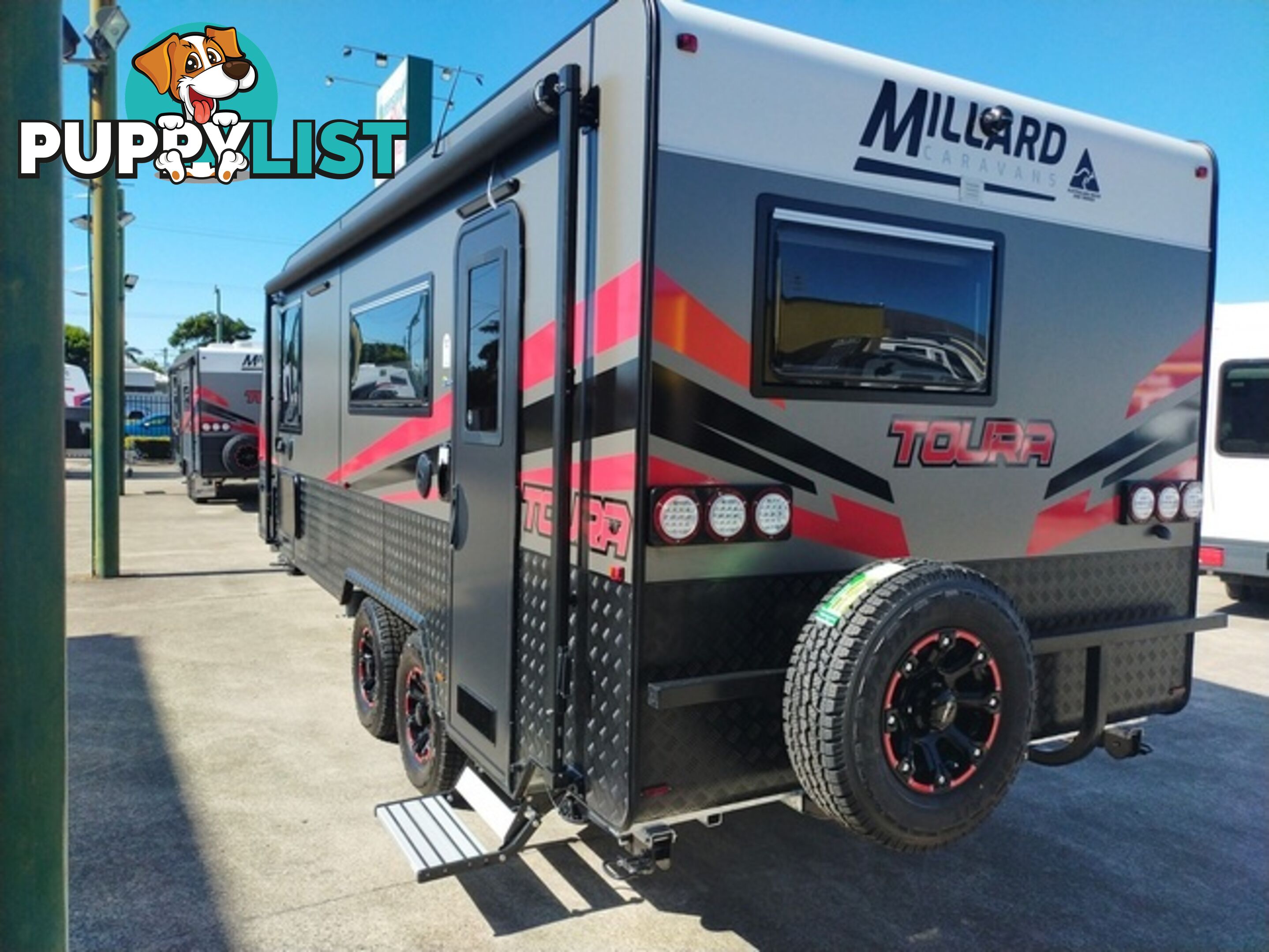 2022 Millard Toura Bunk Van 21ft