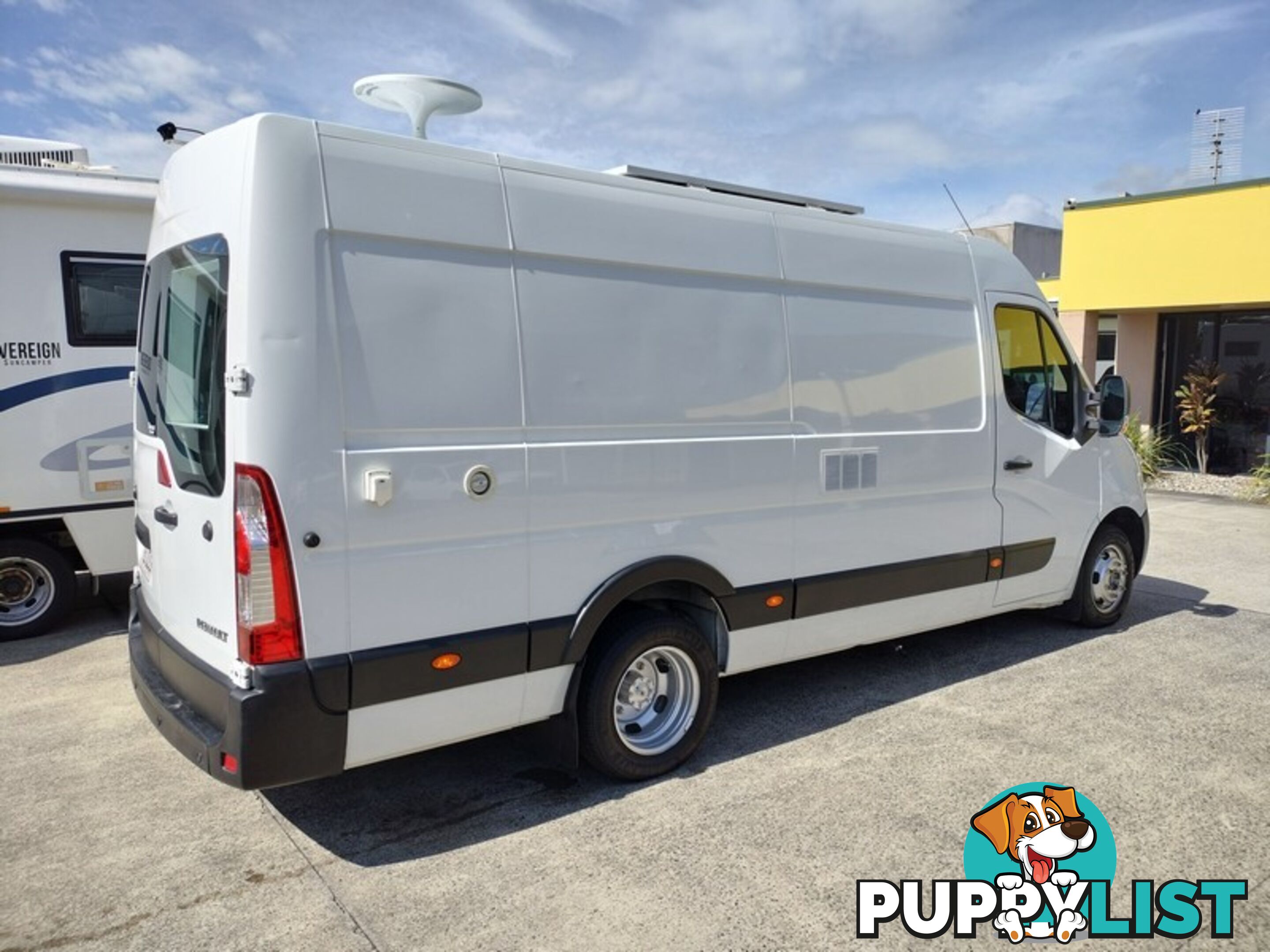 2015 Renault Master Campervan 19ft