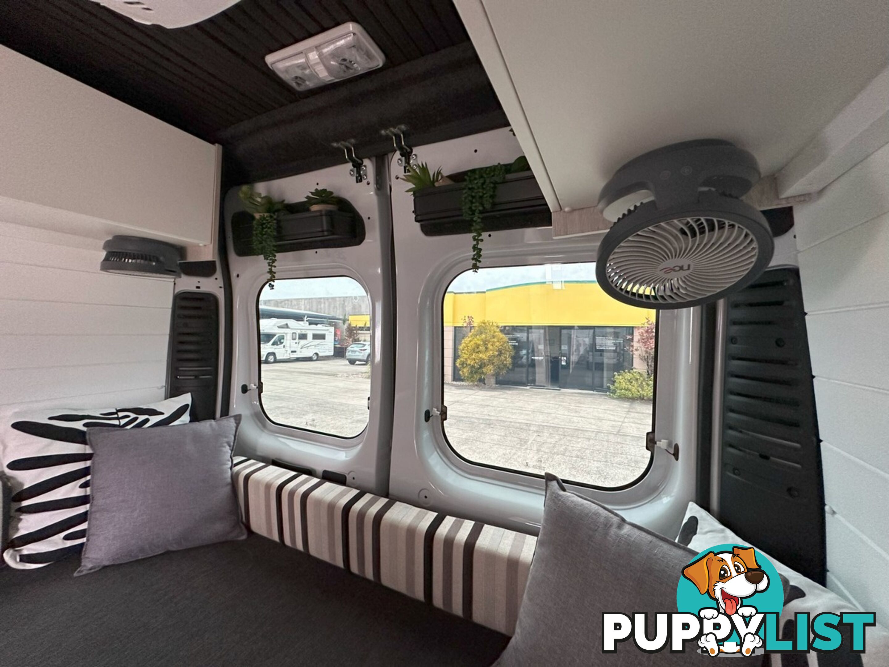 2022 PEUGEOT Boxer Campervan
