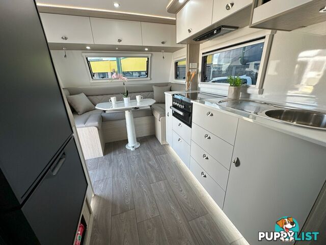 2025 Willow Ironbark 622 slideout