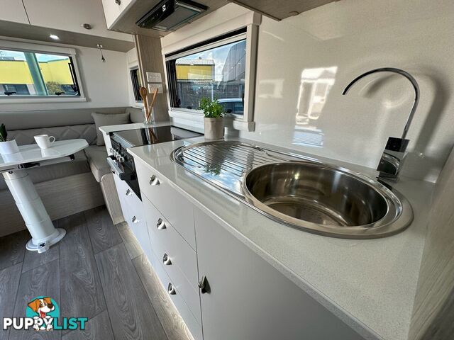 2025 Willow Ironbark 622 slideout