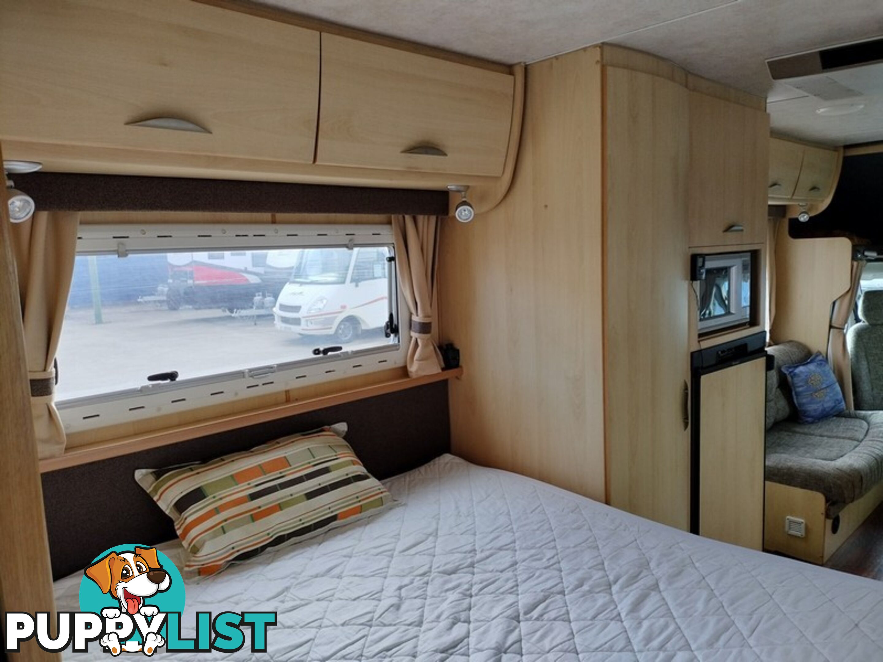 2009 Sunliner Vision Motorhome