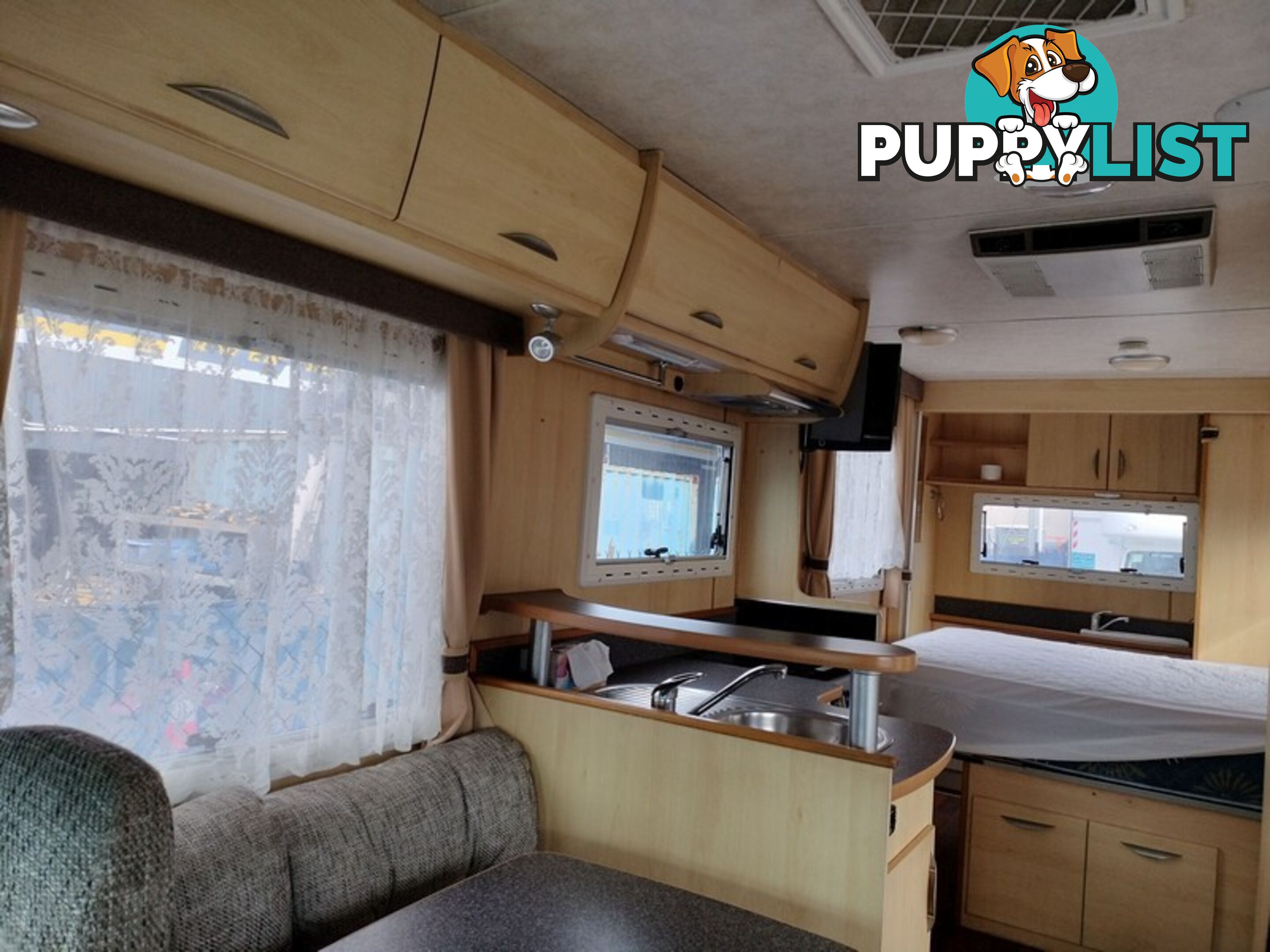 2009 Sunliner Vision Motorhome