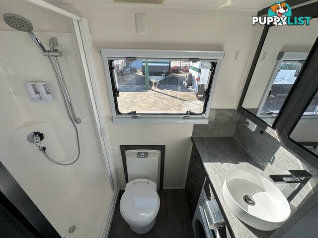 2022 IVECO / PARADISE Spark