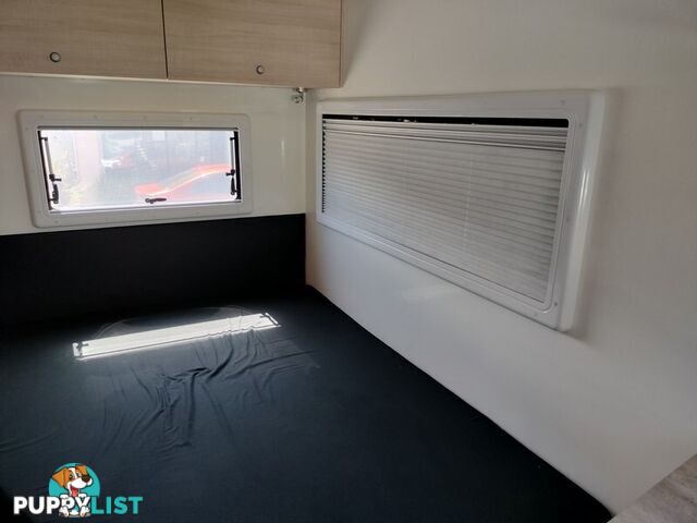 2021 Suncamper Sovereign Motorhome 23ft