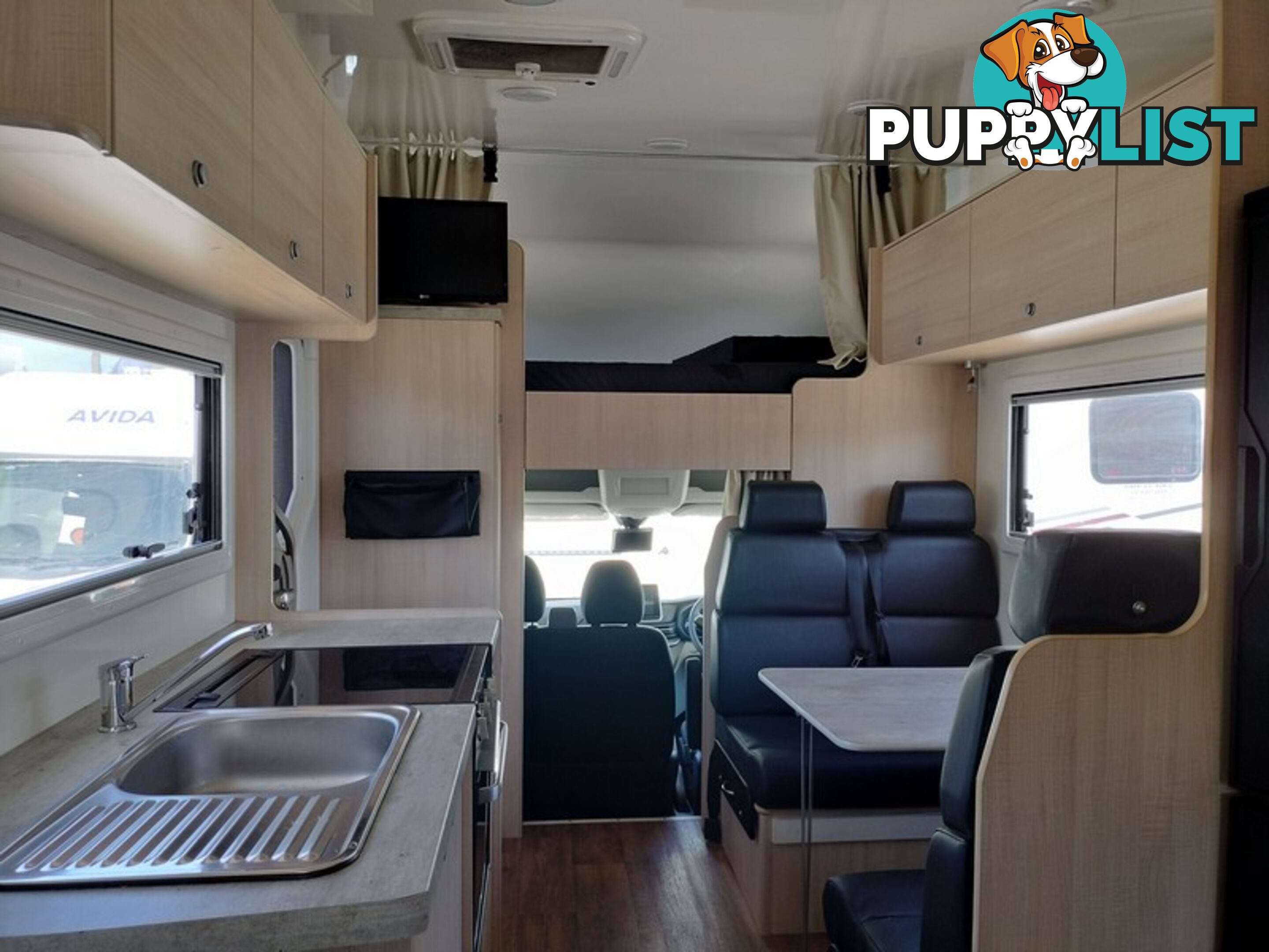 2021 Suncamper Sovereign Motorhome 23ft