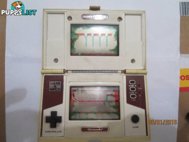 Few Nintendo Game And Watch