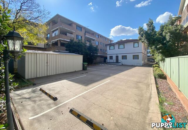 12 Caroline Street WESTMEAD NSW 2145