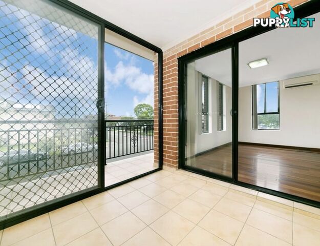 Villa 1 9 GRAY Street Granville NSW 2142