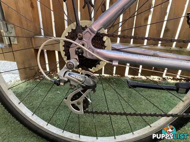 Schwinn Hybrid Bike - Good condition