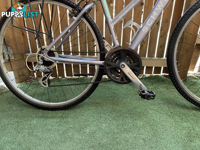 Schwinn Hybrid Bike - Good condition