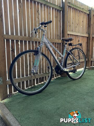 Schwinn Hybrid Bike - Good condition