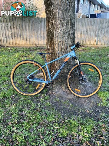 Cube Acid MTB – 2020 – Size M – Excellent Condition
