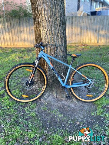 Cube Acid MTB – 2020 – Size M – Excellent Condition