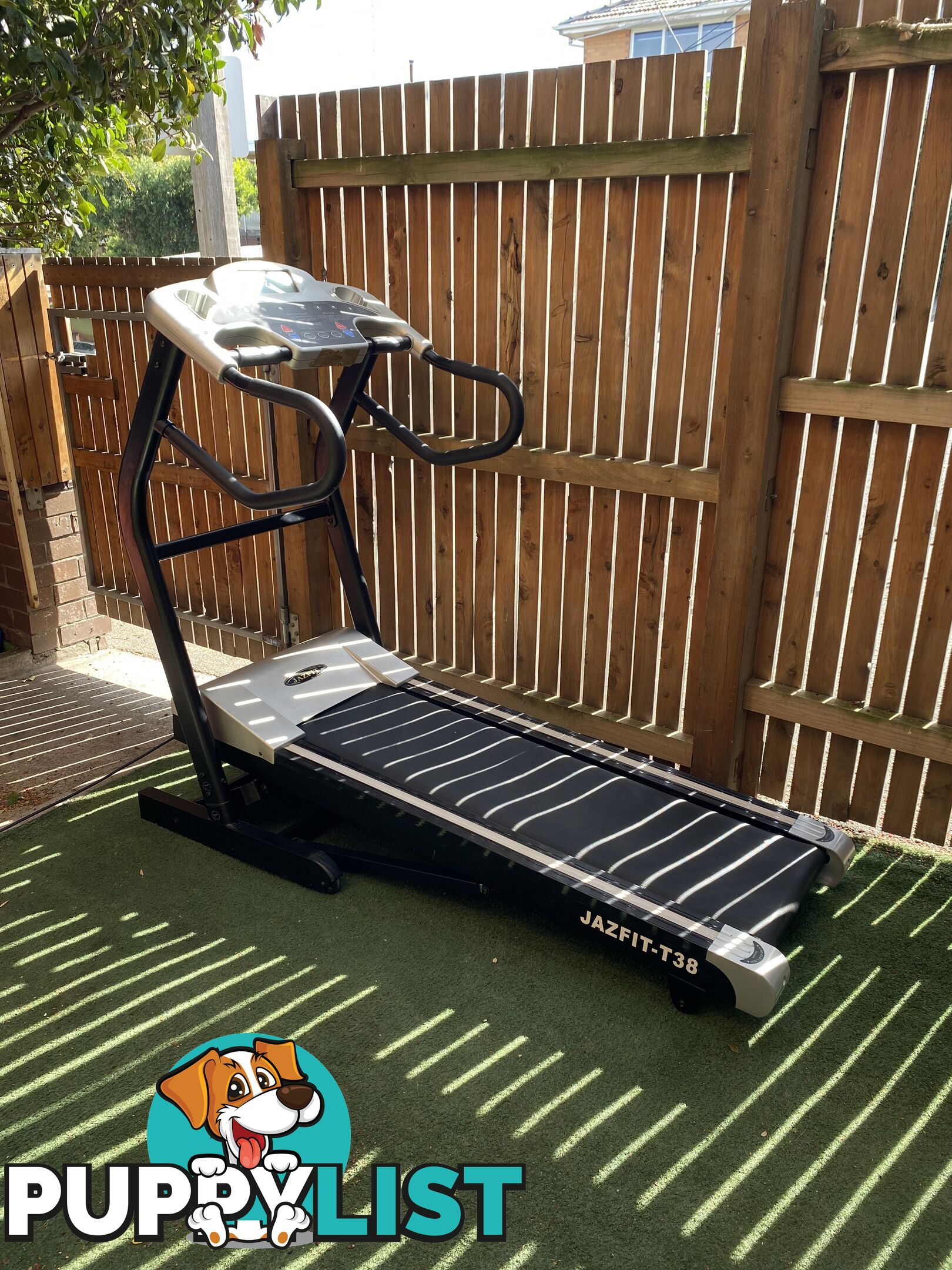Jazzfit T-38 Treadmill