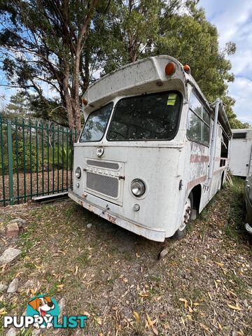 Leyland bus