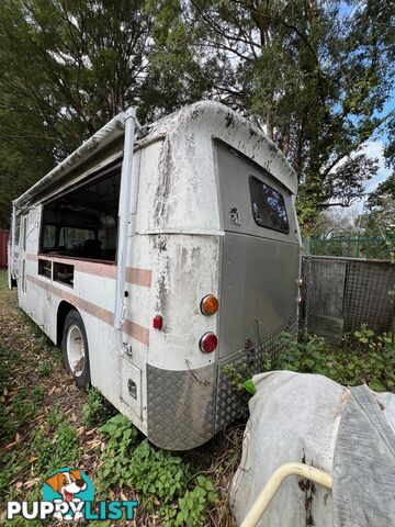 Leyland bus