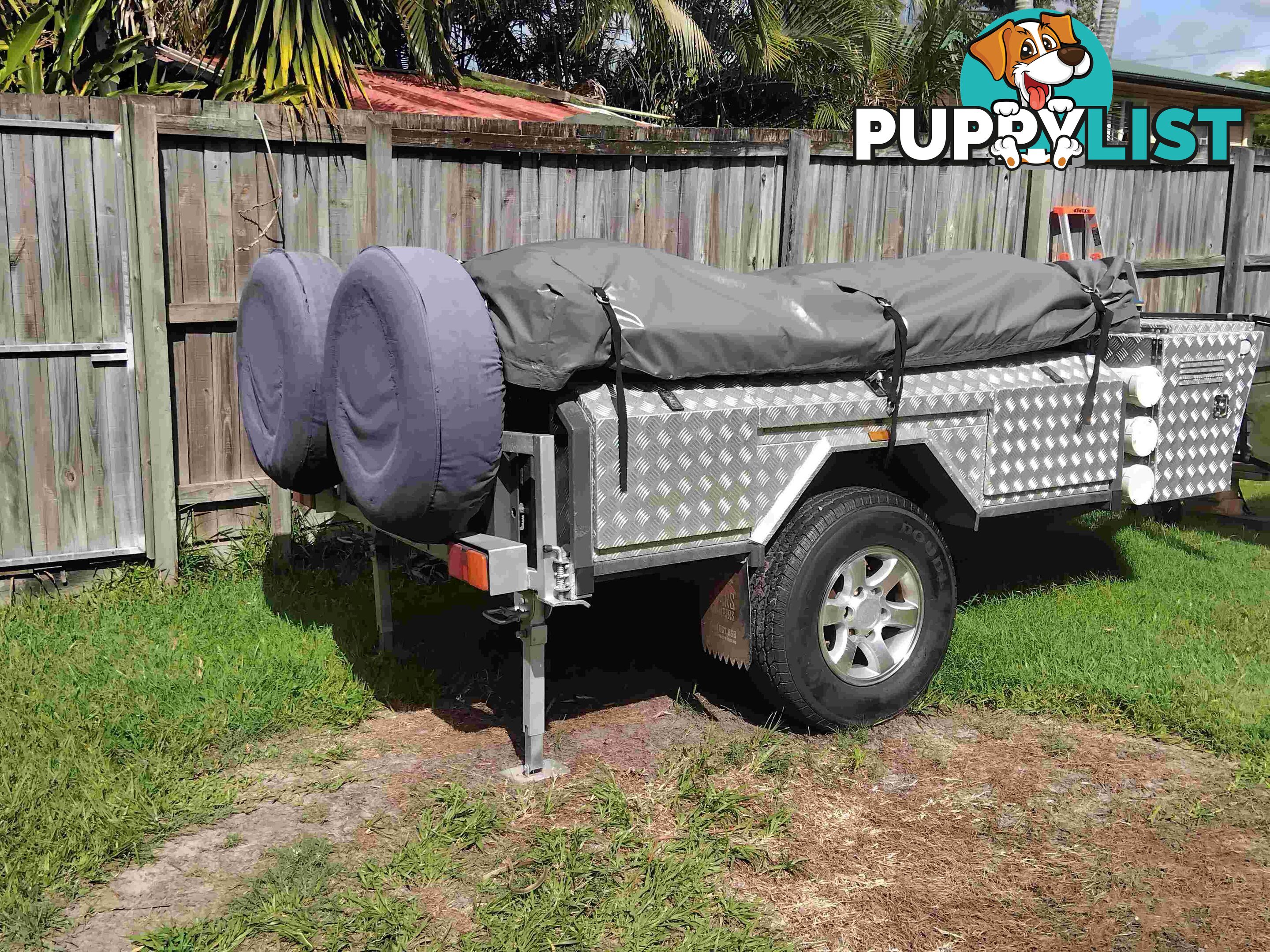 2015 Mars MAVEN with extra rooms makes it suitable for camping or temporary accommadation