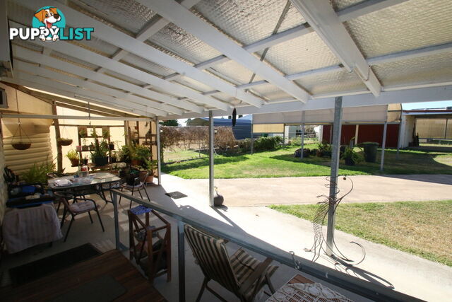 2 Archer Street MONTO QLD 4630