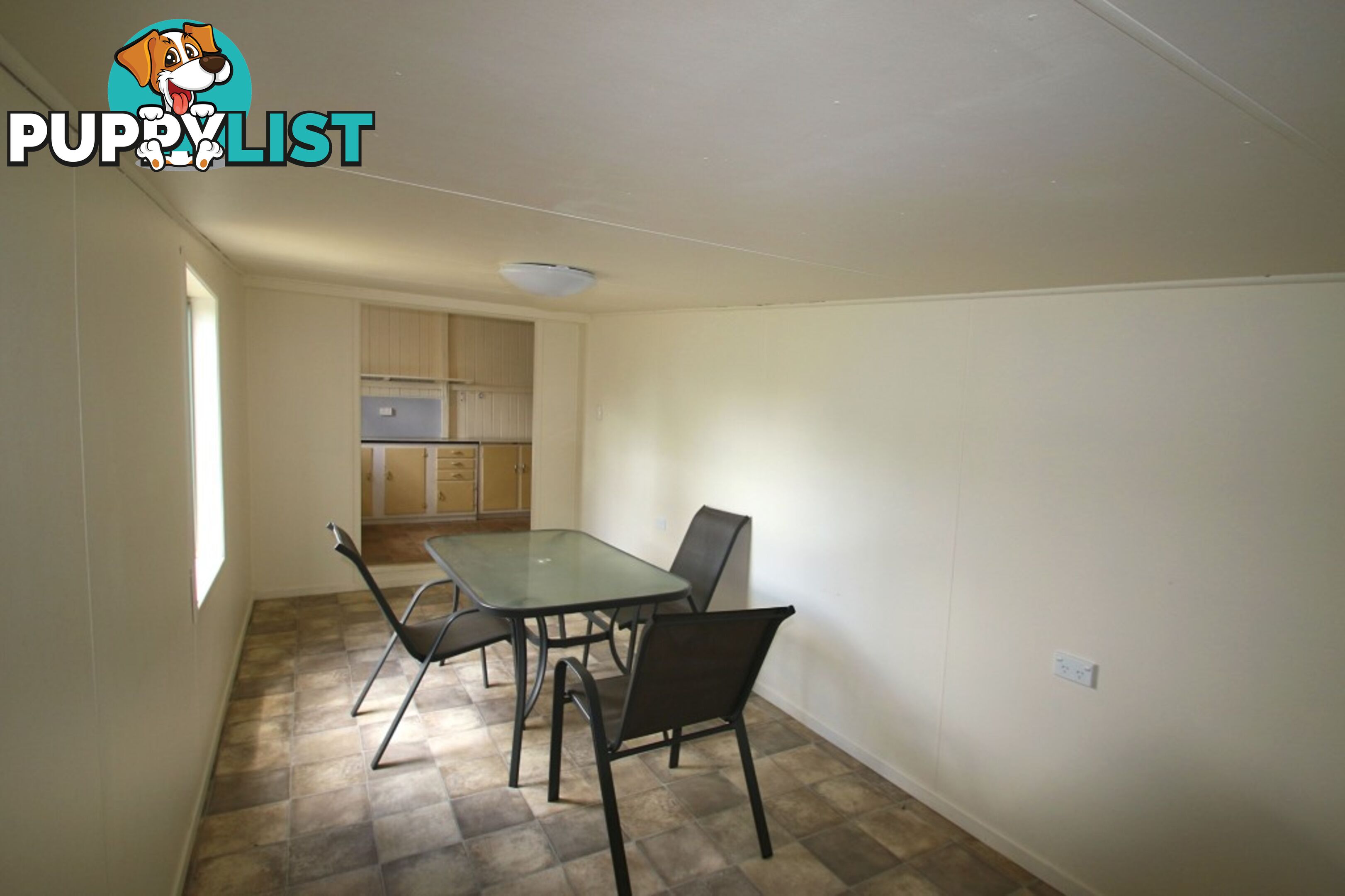 18 Cunningham Street MONTO QLD 4630