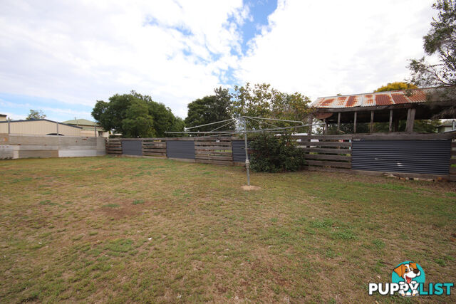 18 Flinders Street MUNDUBBERA QLD 4626