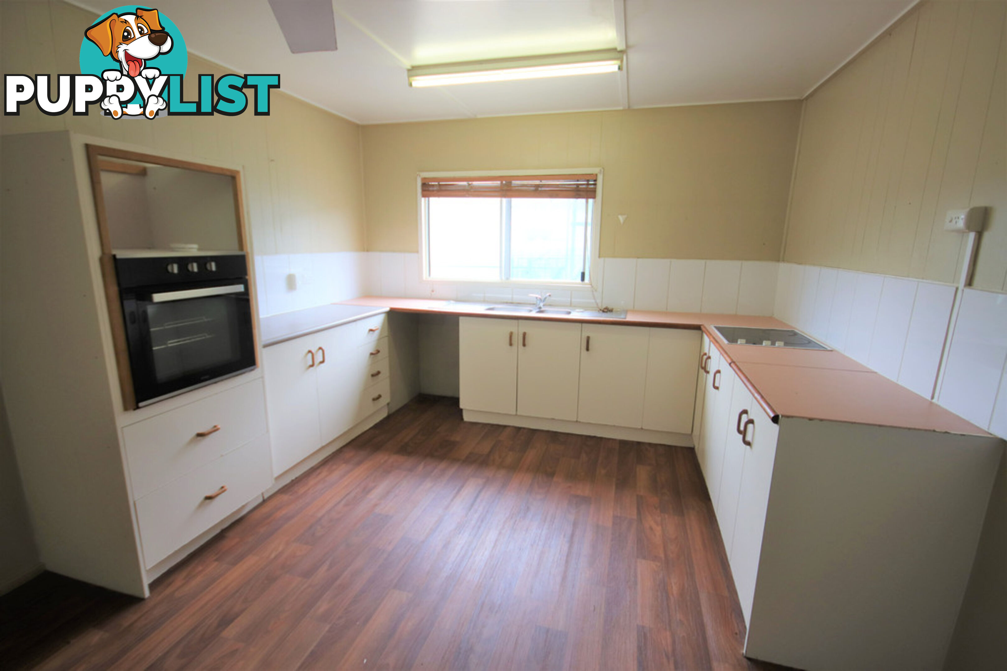18 Flinders Street MUNDUBBERA QLD 4626