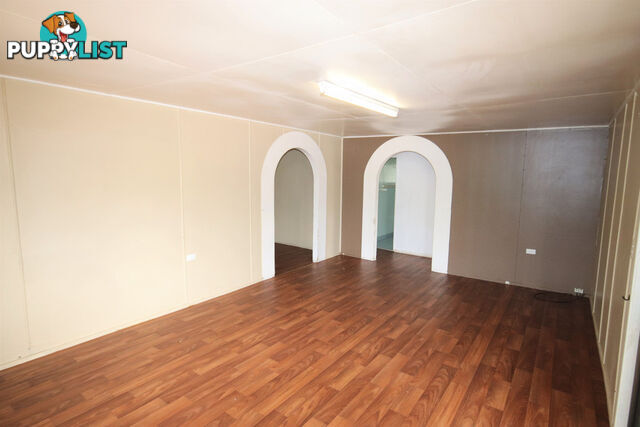 18 Flinders Street MUNDUBBERA QLD 4626