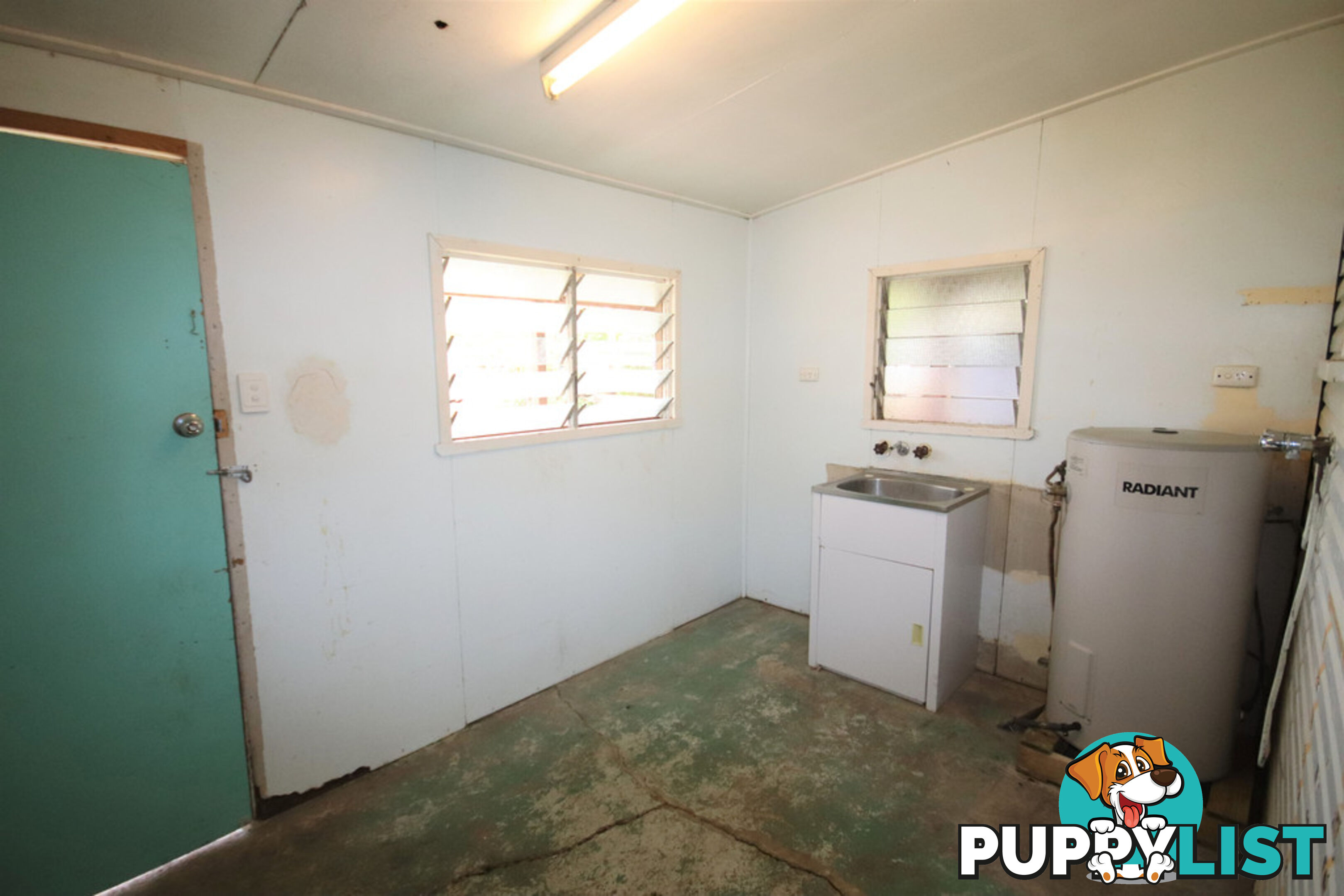 18 Flinders Street MUNDUBBERA QLD 4626