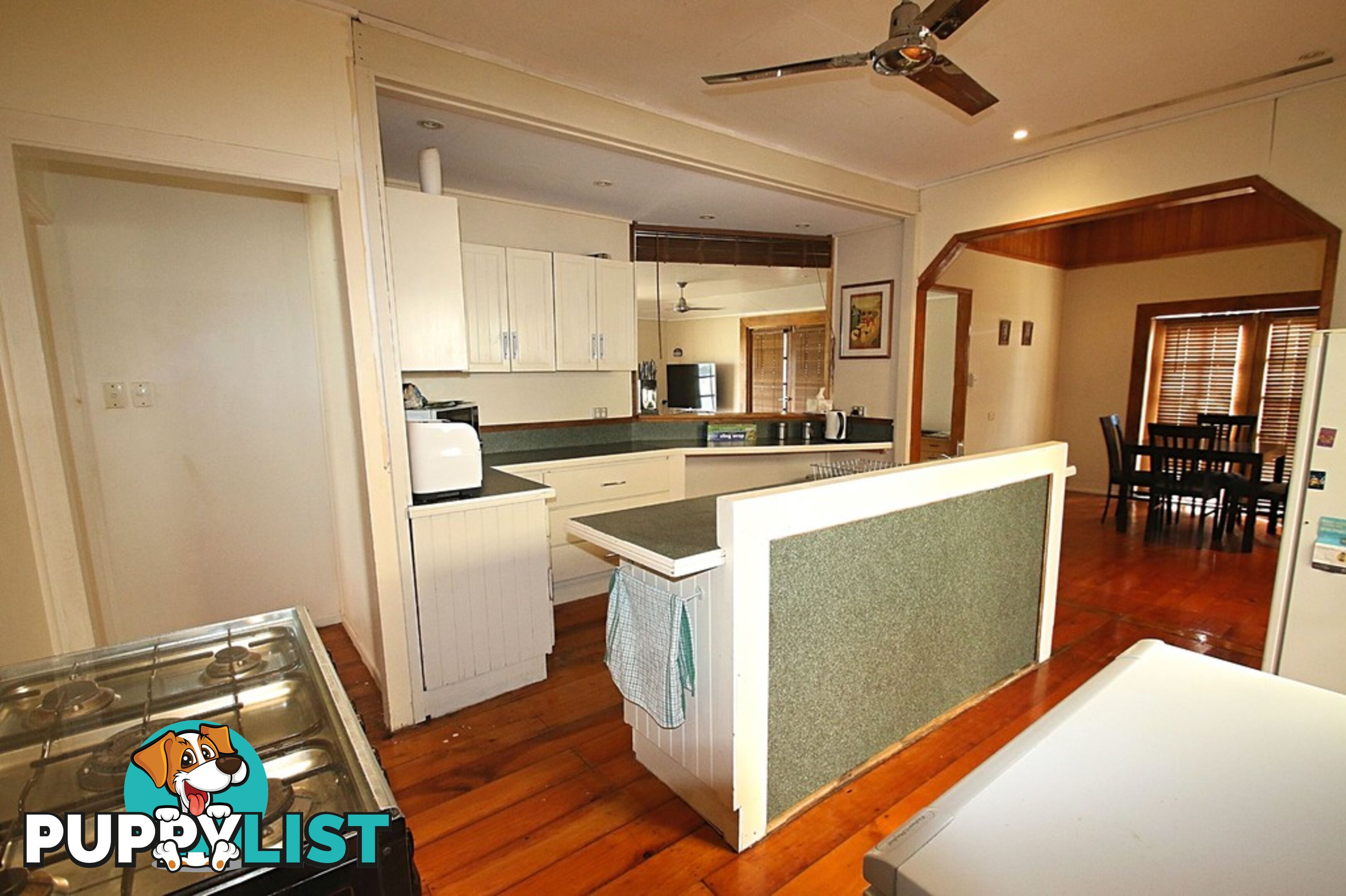 10 Boyle Street MONTO QLD 4630