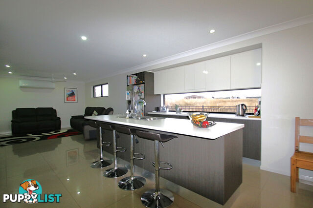 53 Bell Street MONTO QLD 4630