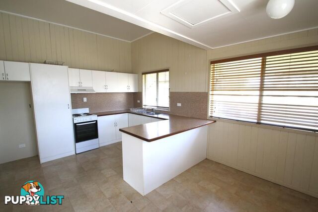 1 Wheatley Street MONTO QLD 4630