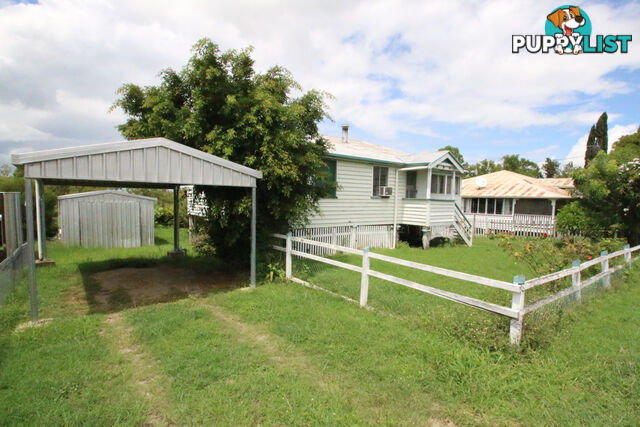 16 Dalton Street MONTO QLD 4630