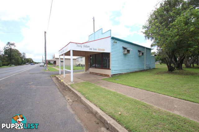 20 Lister Street MONTO QLD 4630