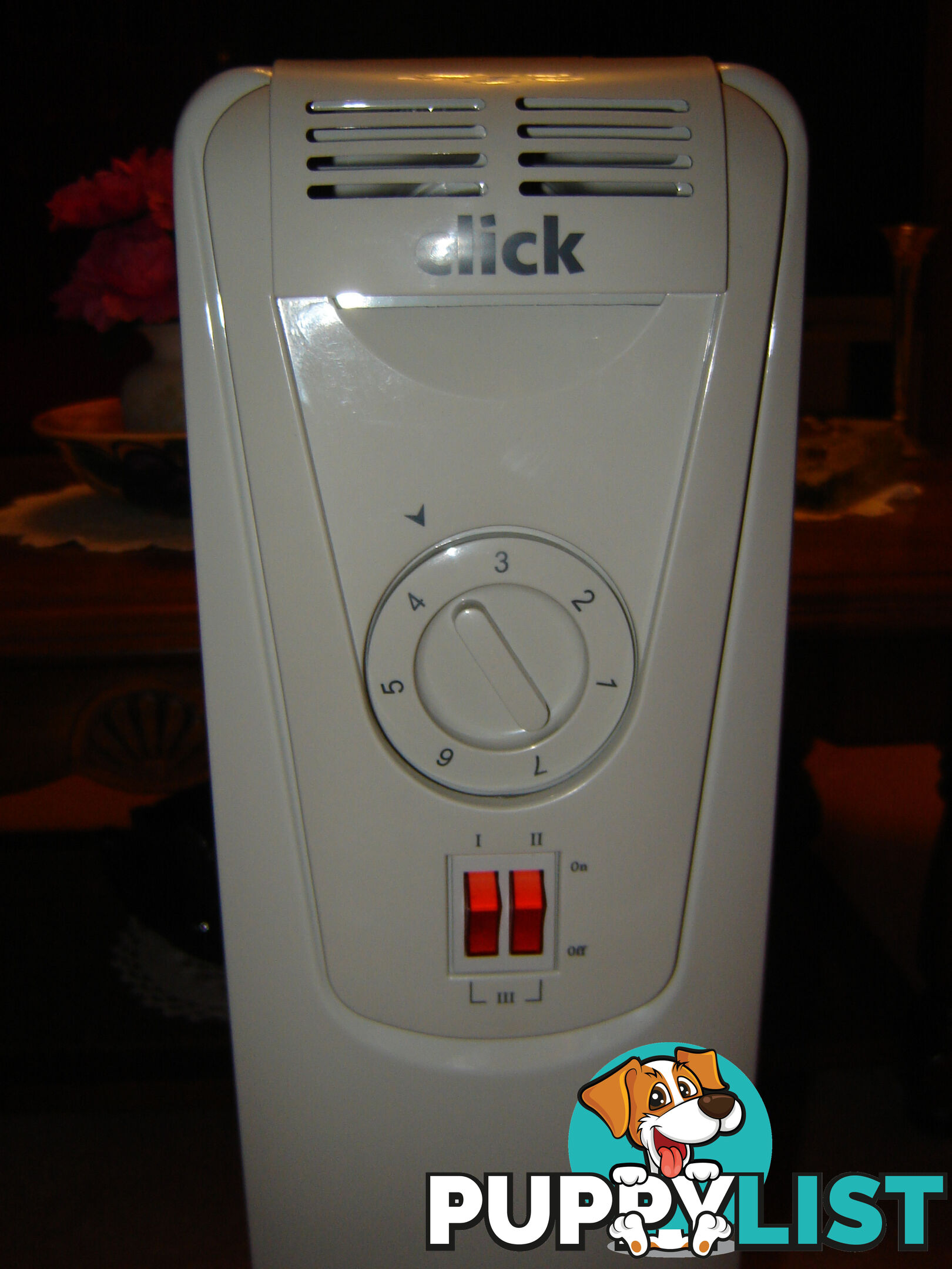 CLICK 5 FIN OIL COLUMN HEATER - AS NEW - SELDOM USED