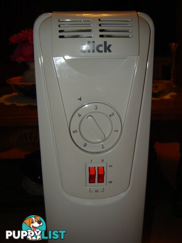 CLICK 5 FIN OIL COLUMN HEATER - AS NEW - SELDOM USED