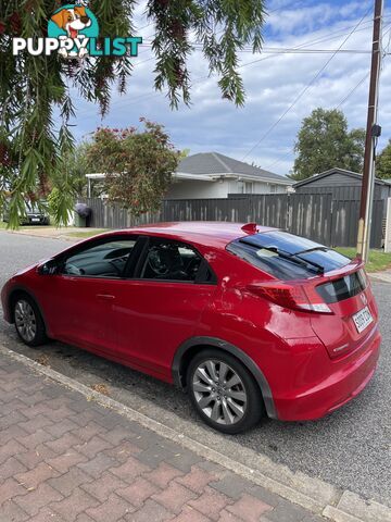 2013 Honda Civic Hatchback Automatic