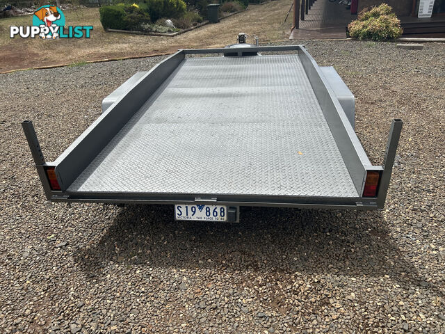 Car trailer -CARAC as new condition