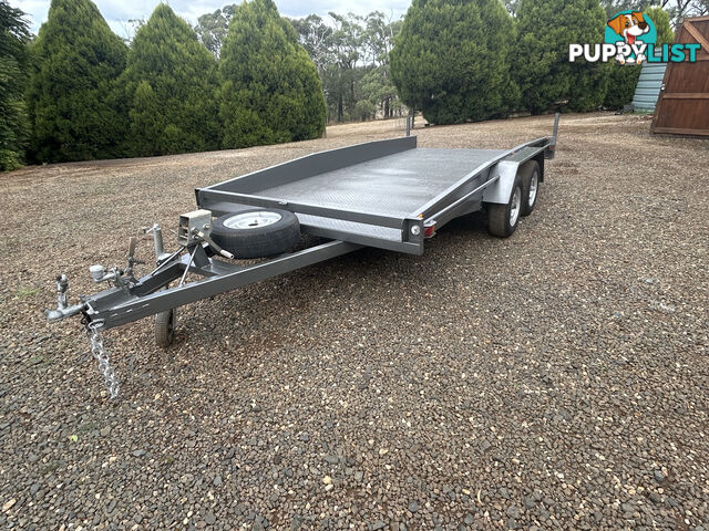 Car trailer -CARAC as new condition