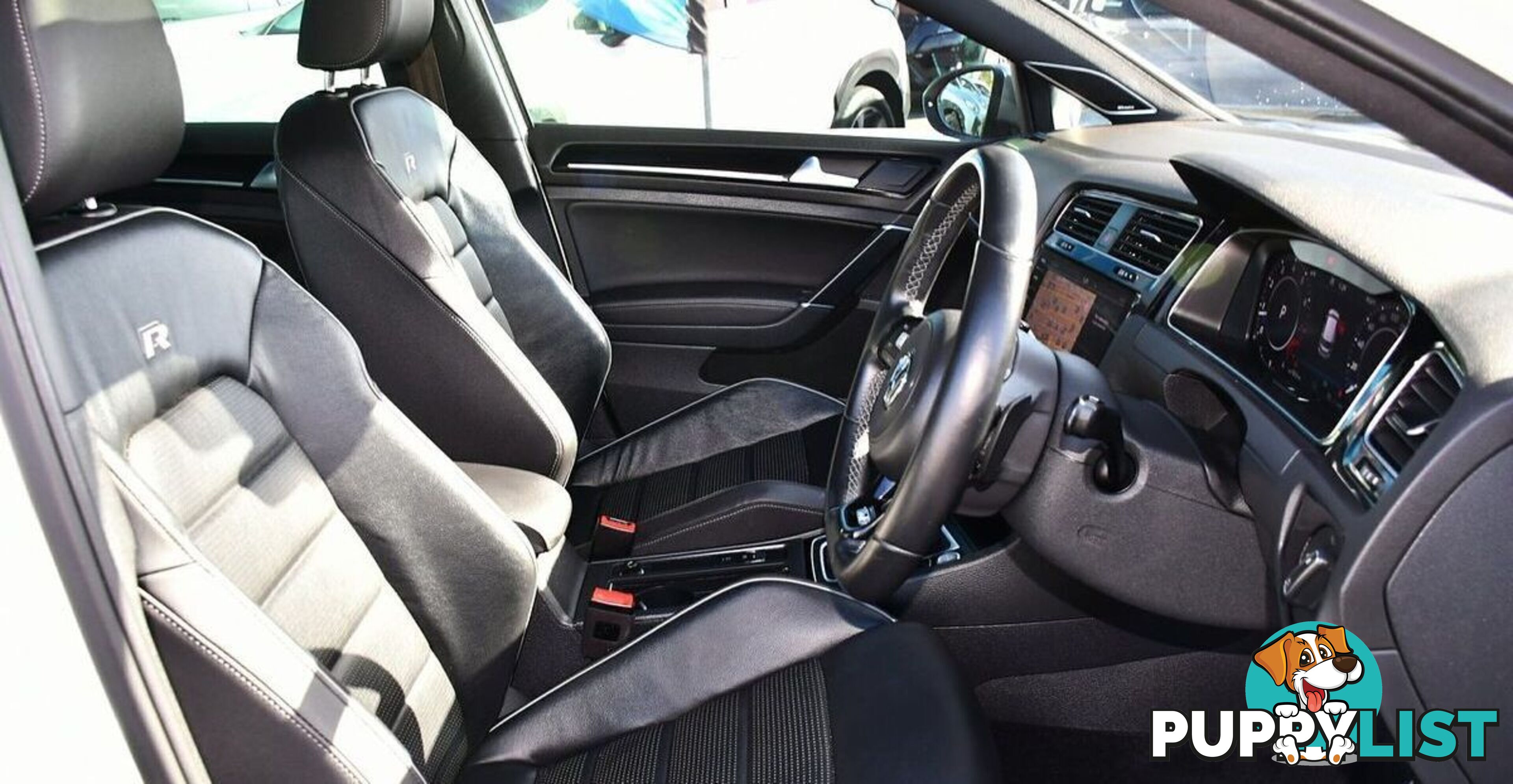 2020 VOLKSWAGEN GOLF R 7.5 HATCHBACK