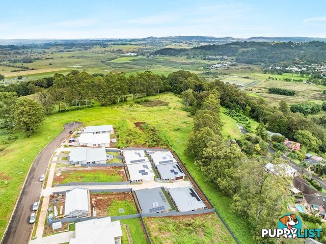 22 & 22A Evergreen Drive GOONELLABAH NSW 2480