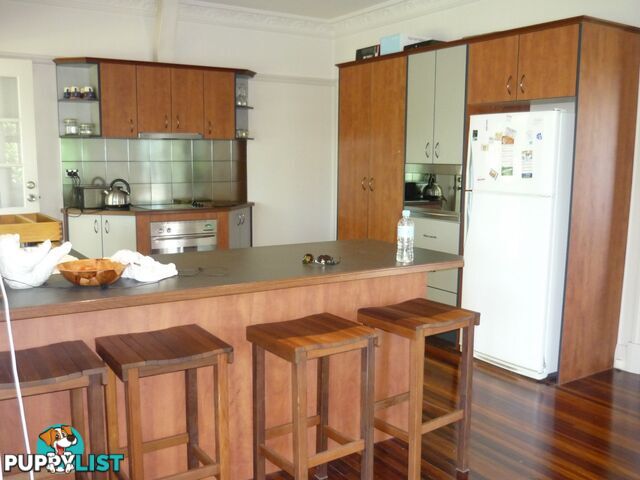 5 Adams St SCARBOROUGH QLD 4020