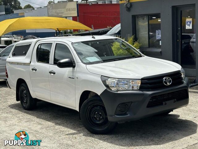 2017 TOYOTA HILUX WORKMATE TGN121R MY17 UTE TRAY, 4 DOORS, 5 SEATS