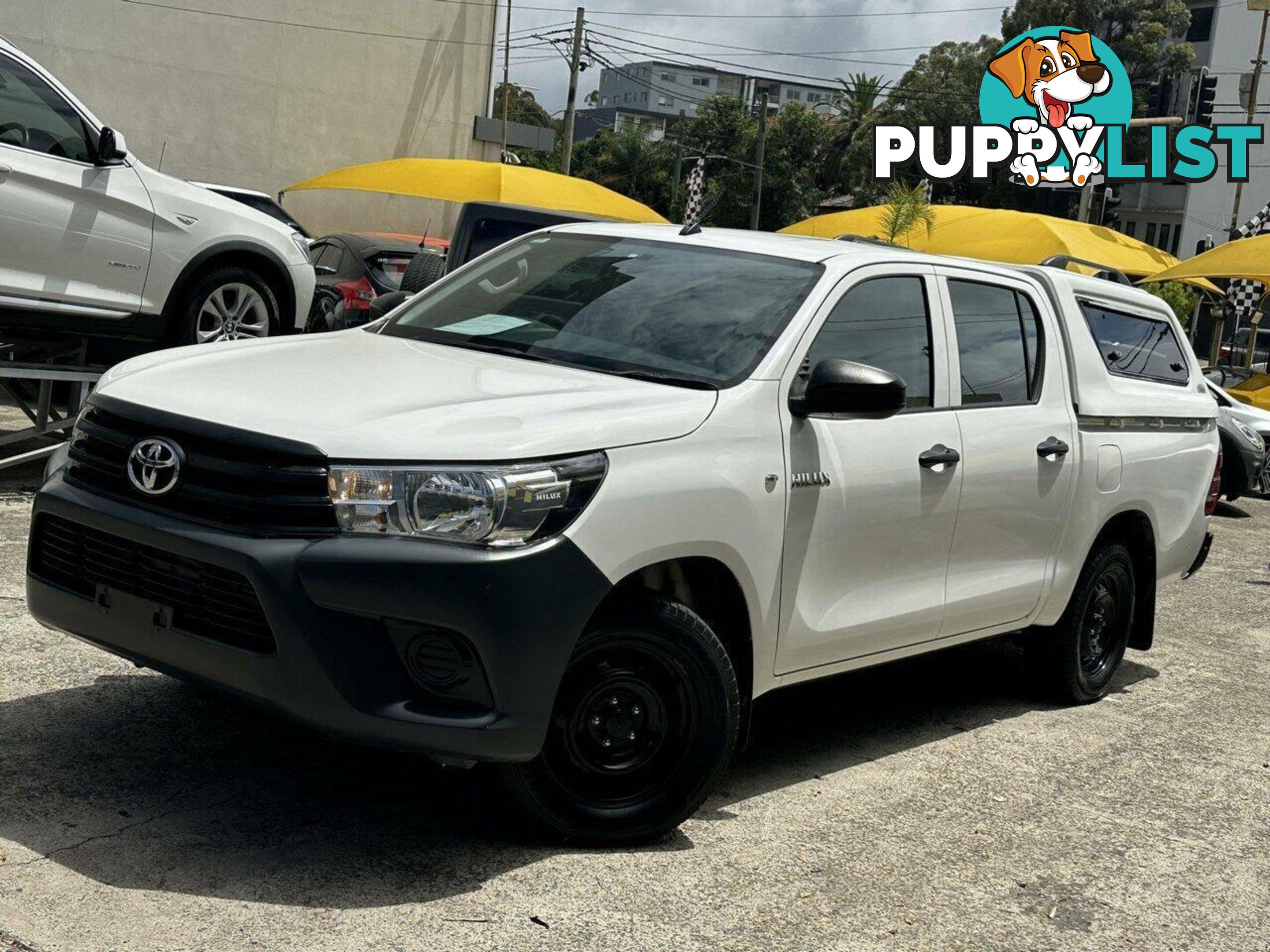 2017 TOYOTA HILUX WORKMATE TGN121R MY17 UTE TRAY, 4 DOORS, 5 SEATS