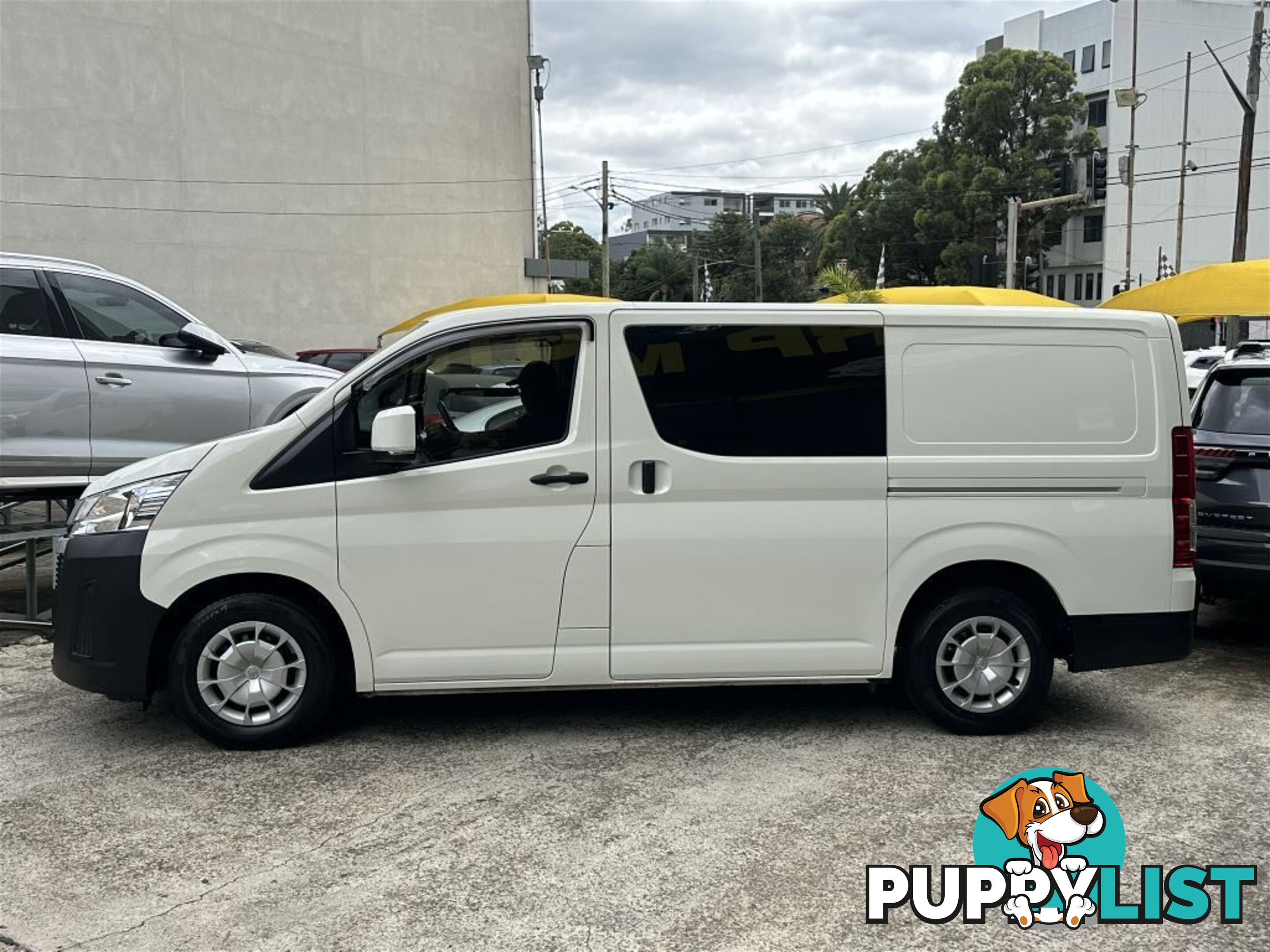 2021 TOYOTA HIACE LWB 4 DOOR OPTION GDH300R VAN