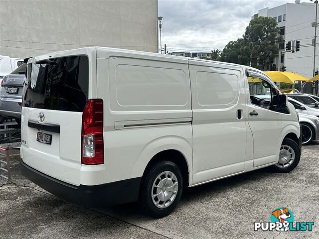 2021 TOYOTA HIACE LWB 4 DOOR OPTION GDH300R VAN