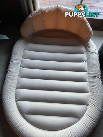 INFLATABLE DOUBLE BED