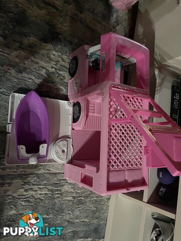Barbie Camper Van
