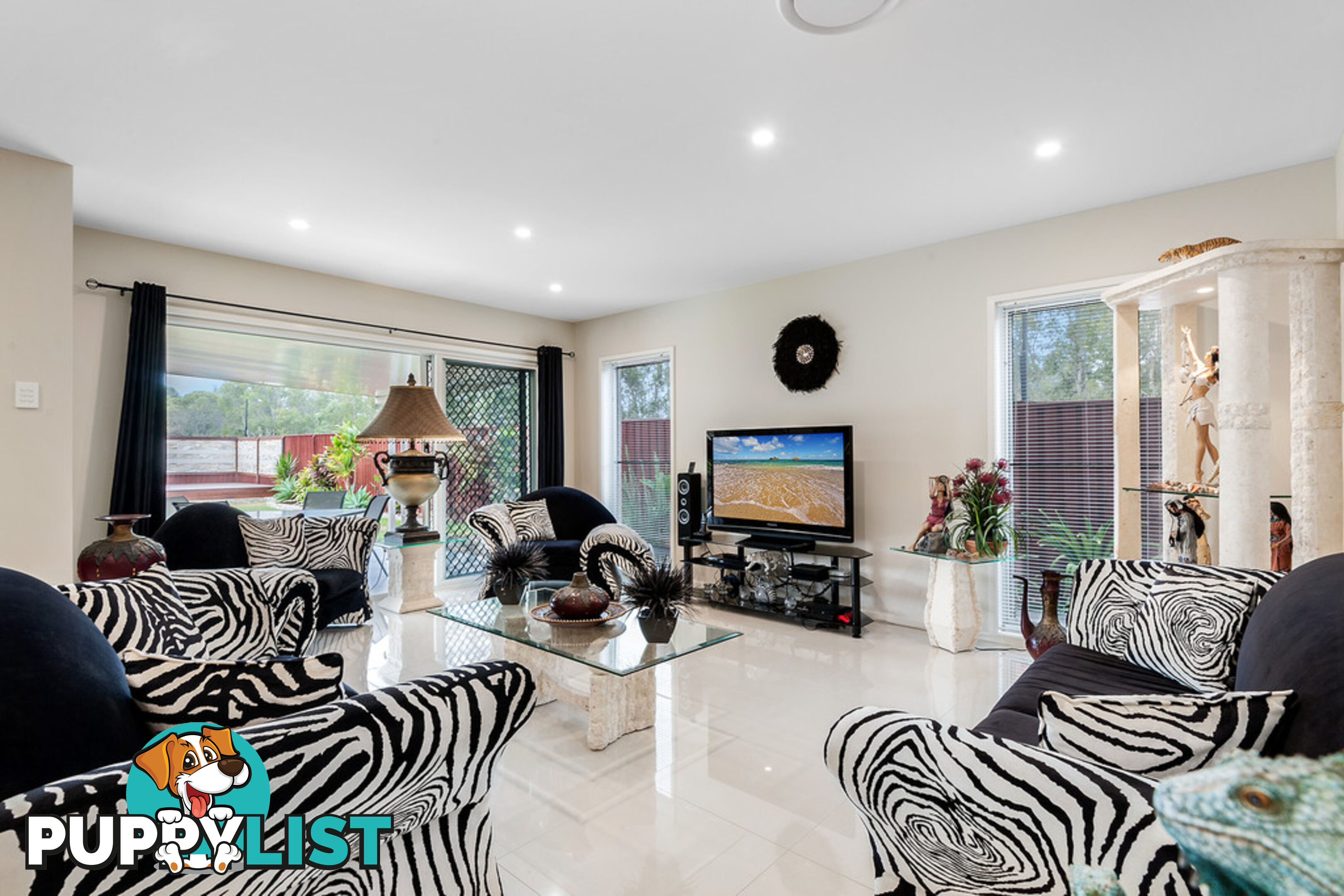 20 Mantis Crescent CALOUNDRA WEST QLD 4551